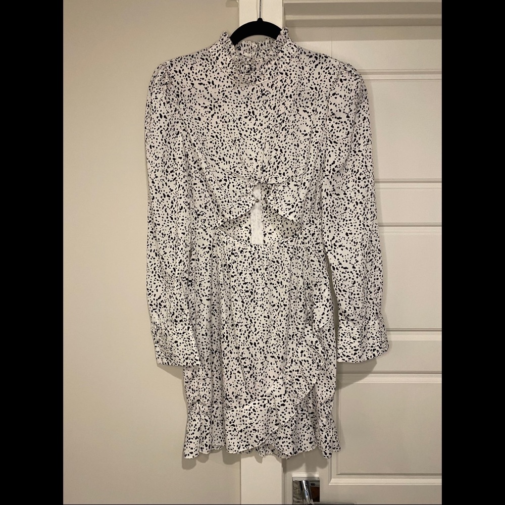 Womens front cut out dress